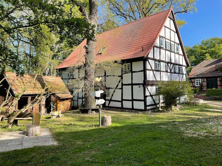 Wassermuehle Triglitz - Alleinlage Fuer Retreats, Workshops, Family & Friends Exterior photo